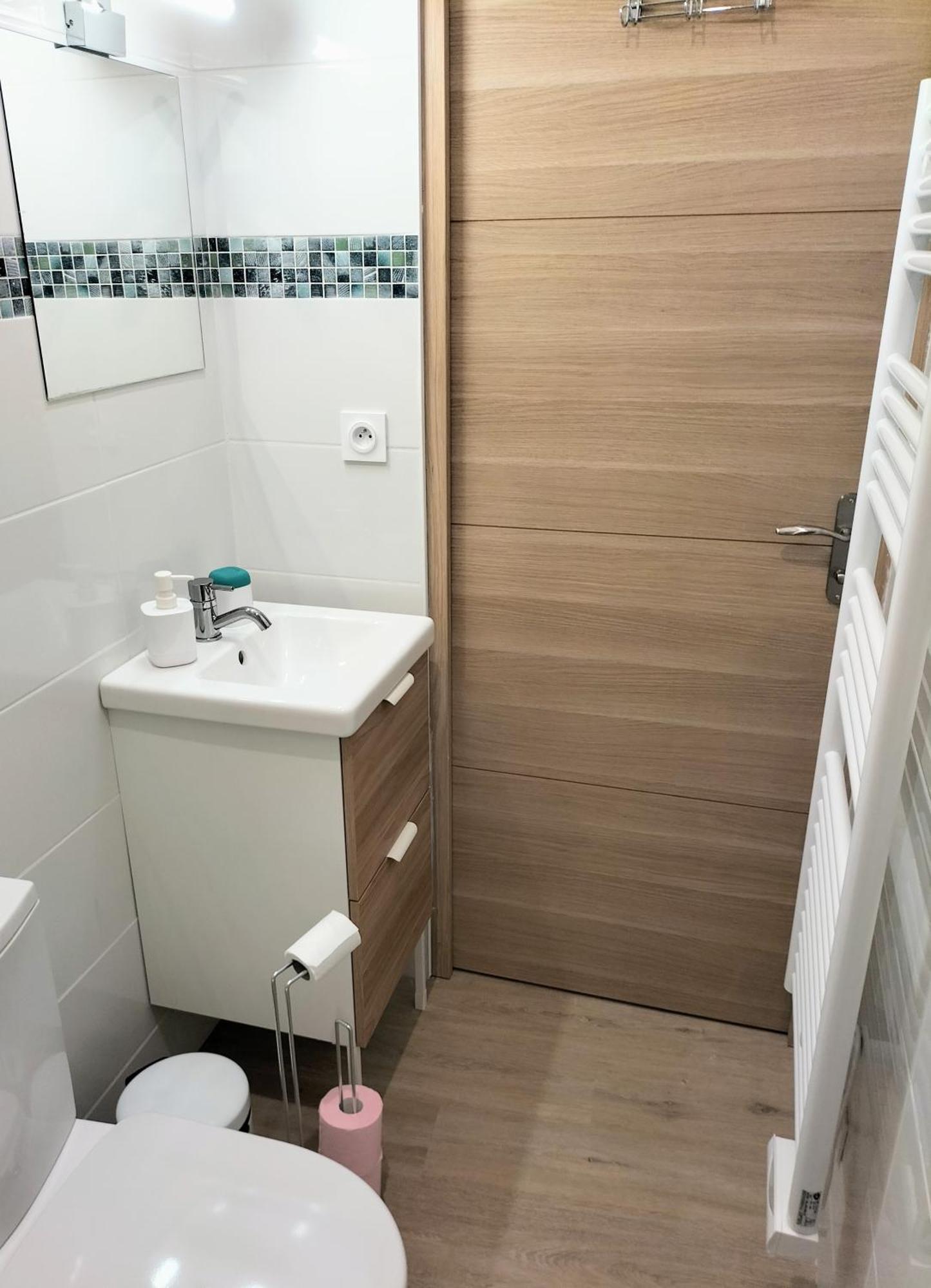 Mutum - Studios 2 Personnes Ou Duplex 5 Personnes , Idealement Places A 100M De La Plage Dieppe Phòng bức ảnh